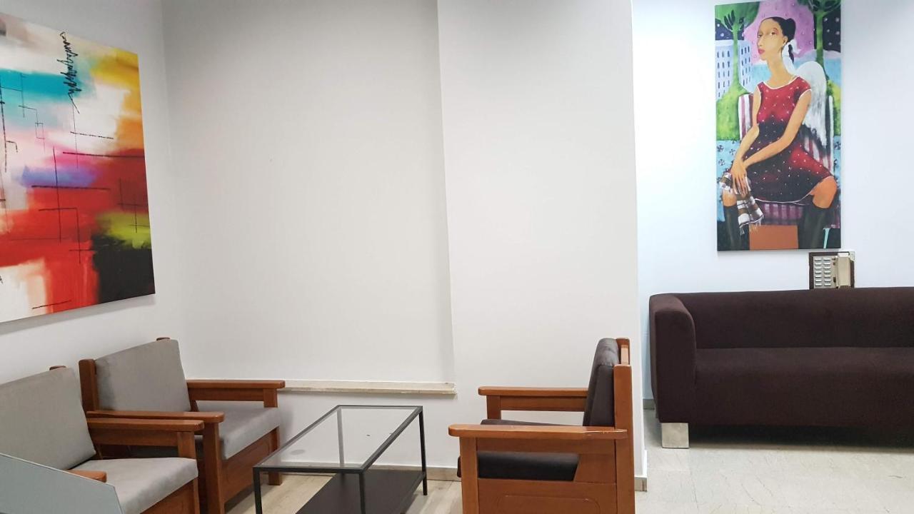 Palette Bamboo - Center, 6 Bd, 3 Bath * Athens