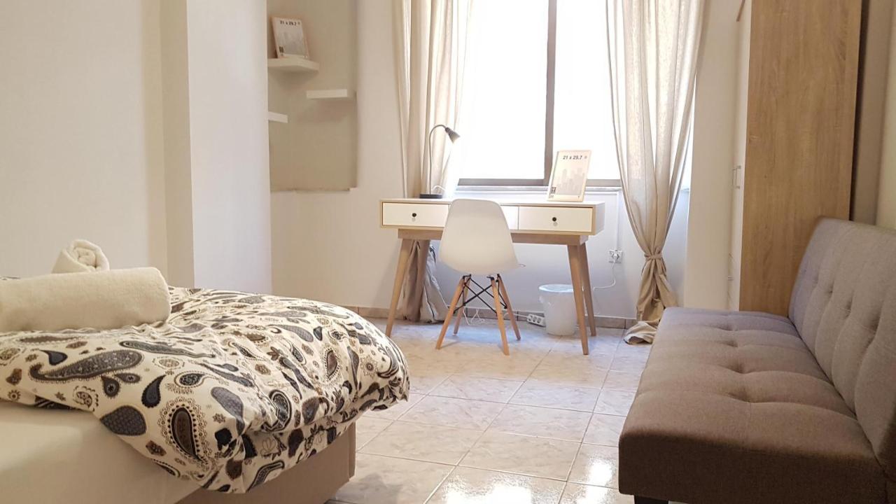 Palette Bamboo - Center, 6 Bd, 3 Bath *